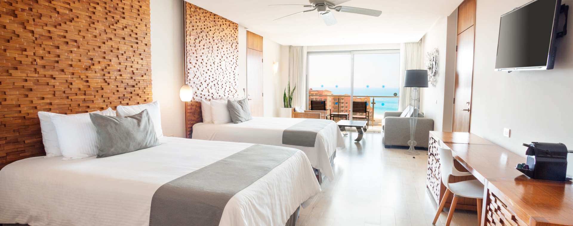 Finisterra Junior Suite interior