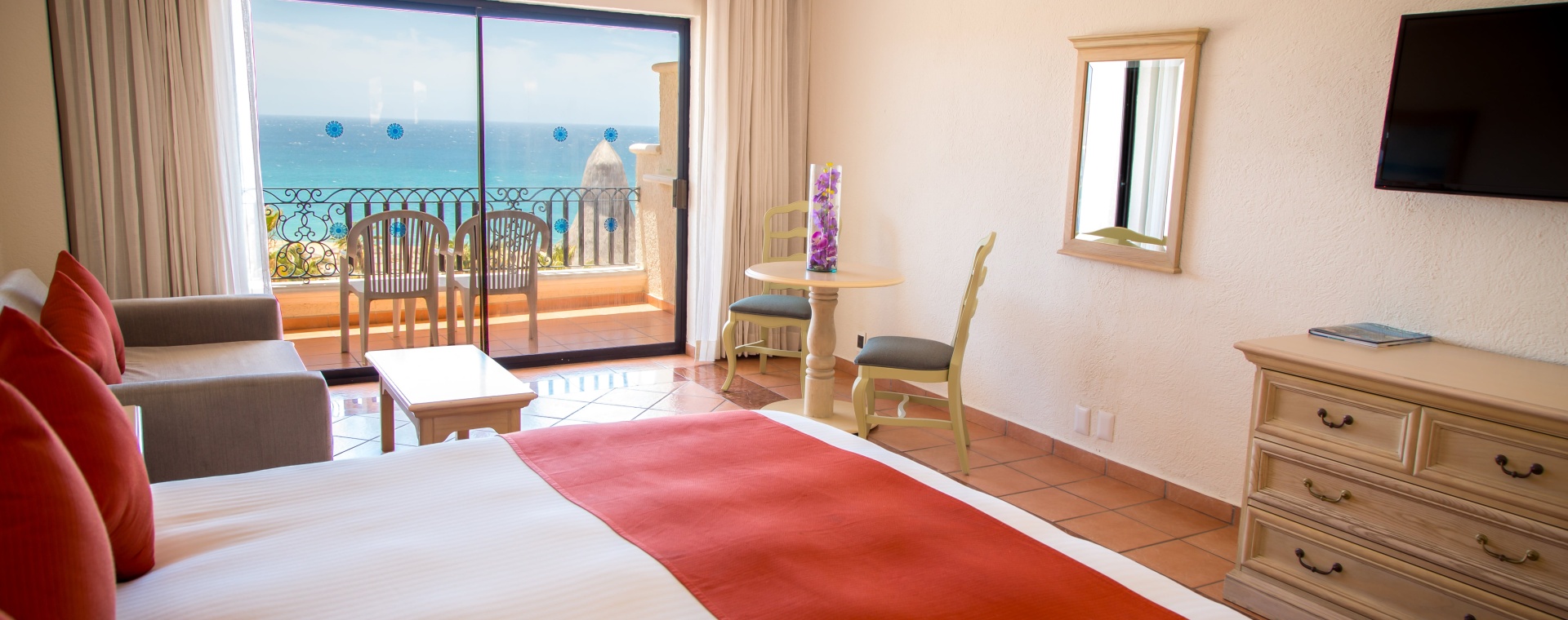 Junior Suite ocean view balcony