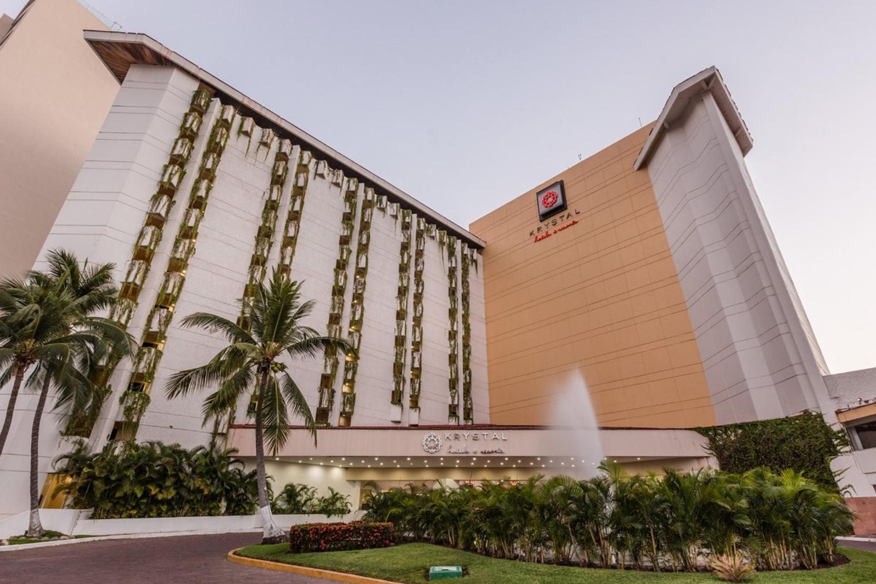 Krystal Ixtapa beachfront facade
