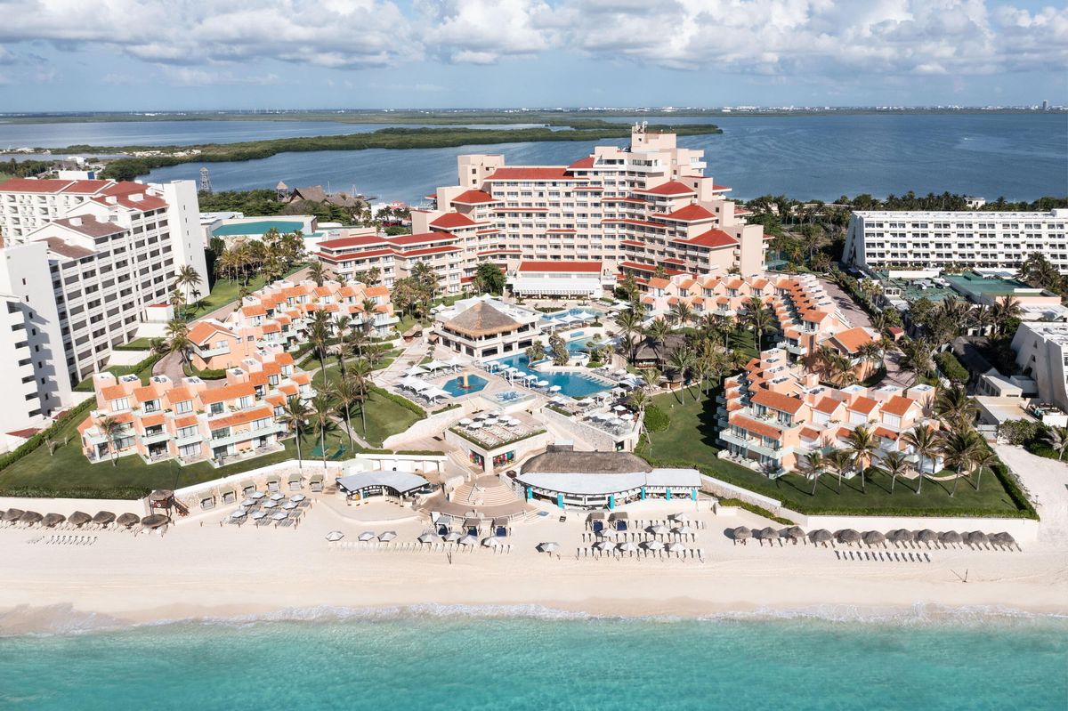 Wyndham Grand Cancún